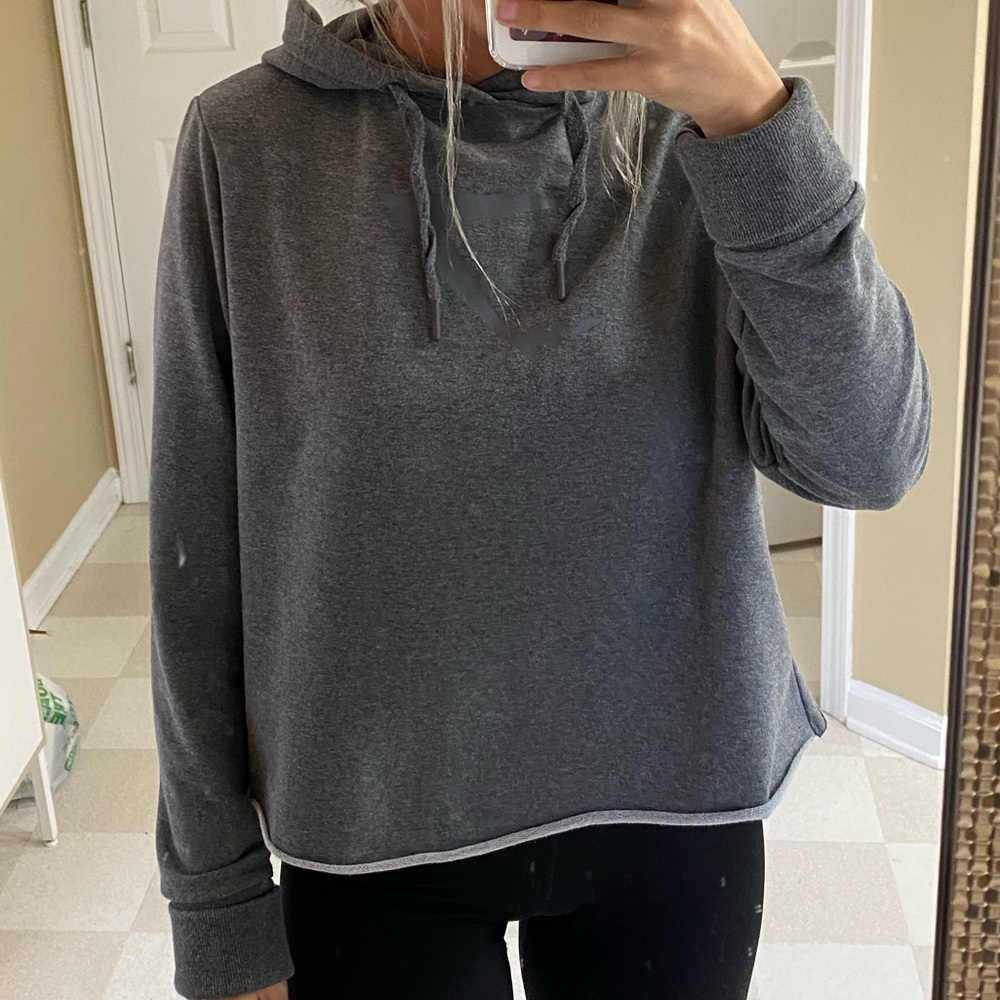 Gymshark Crossback Cropped Gray Hoodie